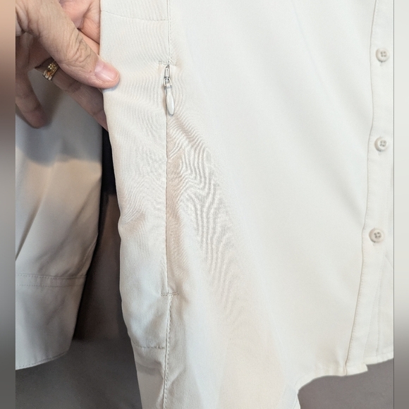 Ascend Hiking Ng Button Down Shirt Large In Light Gray Excellent Condition - Picture 10 of 14